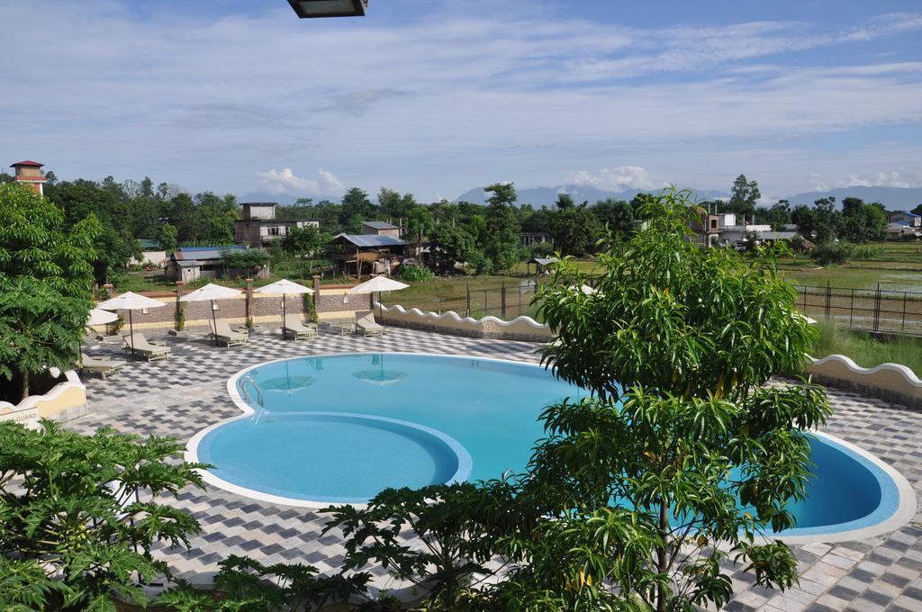 Green Park Chitwan Sauraha Exterior foto