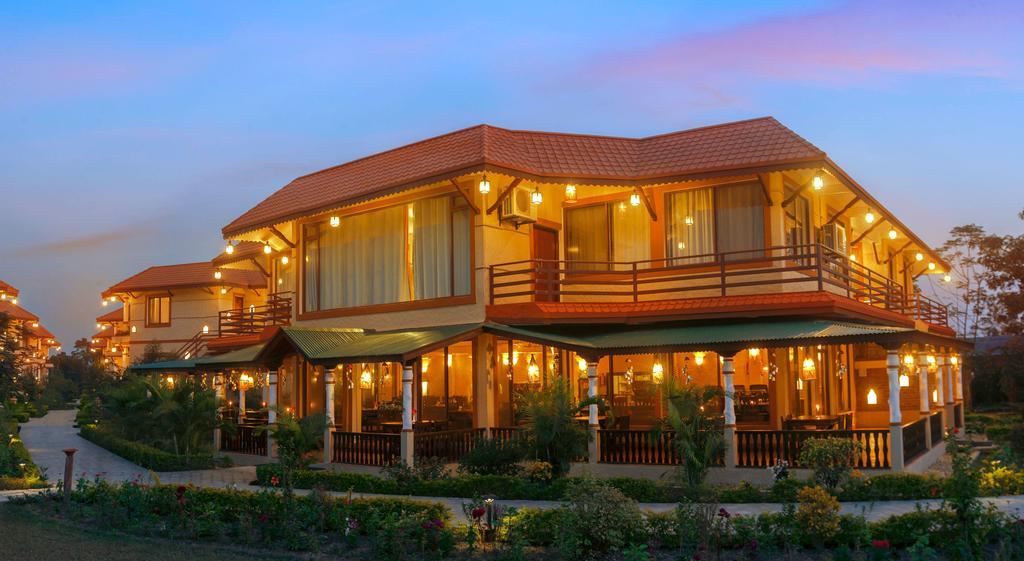 Green Park Chitwan Sauraha Exterior foto