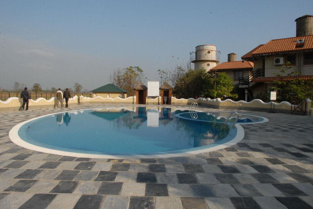 Green Park Chitwan Sauraha Exterior foto